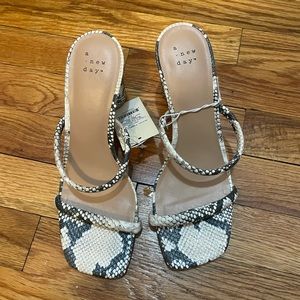 New day snakeskin heel